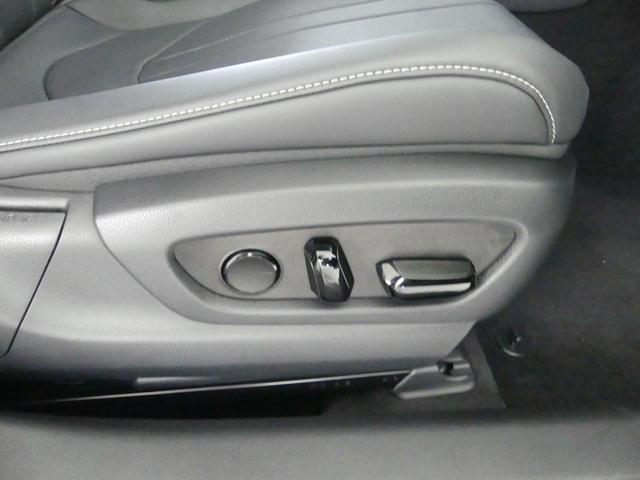 ＥＳ ＥＳ３００ｈ　Ｆスポーツ　ワンオーナー　認定車両　Ｆスポーツ　内装ブラックＬ－ＴＥＸ　ホワイトノーヴァ　ハンズフリーパワーバックドア　カラーヘッドアップＤ　パノラミックビュー　デジタルインナーミラー　置くだけ充電（28枚目）