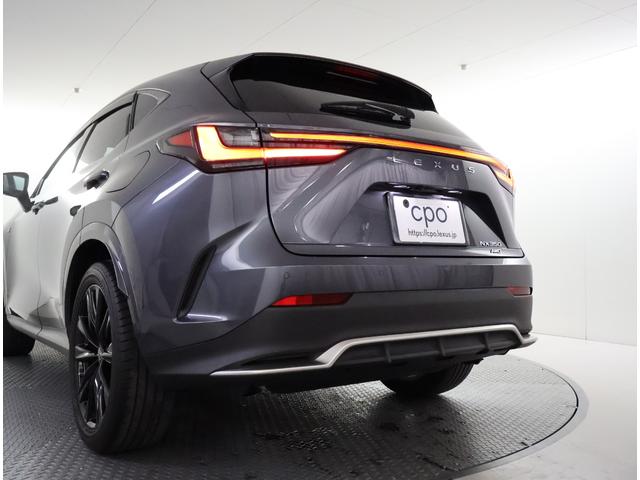 NX NX350 Fスポーツ ソニッククロム ワンオーナー 認定車両 Fスポーツ オレンジキャリパー サンガンフルLED 後席電動シート デジタルインナーミラー(13枚目)