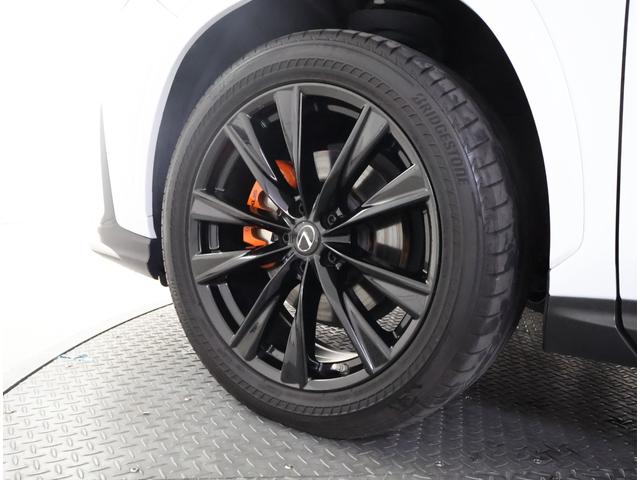 NX NX350h Fスポーツ ワンオーナー 認定車両 Fスポーツハイブリット ホワイトノーヴァ 内装フレアレッド オレンジキャリパー 三眼フルLED パノラミックビューモニター デジタルインナーミラー(36枚目)