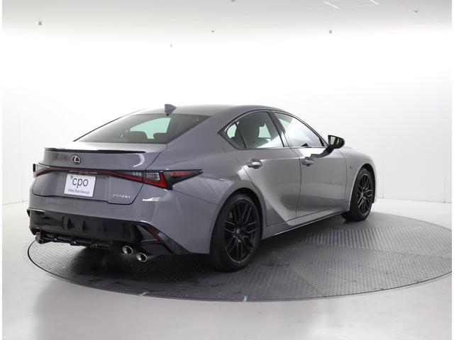 IS IS500Fスポツパフォーマンスファストエディション ワンオーナー 認定車両 ファーストエディション チタニウムカーバイトグレー 内装ブラック ムーンルーフ(5枚目)