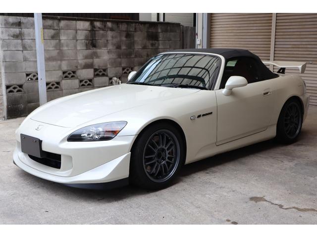 Ｓ２０００ タイプＳ　ＡＰレーシングキャリパー　ピロブッシュ　ダッシュ貫通ロールバー（エアコン有）チタンマフラー　クスコ２ｗａｙ　ＬＳＤ　大容量アルミラジエター　ＳＰＯＯＮデフケース　書き換えコンピューター（3枚目）