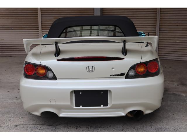 Ｓ２０００ タイプＳ　ＡＰレーシングキャリパー　ピロブッシュ　ダッシュ貫通ロールバー（エアコン有）チタンマフラー　クスコ２ｗａｙ　ＬＳＤ　大容量アルミラジエター　ＳＰＯＯＮデフケース　書き換えコンピューター（7枚目）