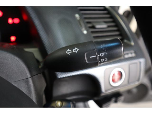 シビック タイプＲ　２．０　５ＭＴ　社外カーボンＧＴウイング　社外カーボンボンネット　ＦＥＥＬ’Ｓマフラー　ＢＬＩＴＺ車高調　ＷＥＤＳスポーツ１７ｉｎｃｈ　ＥＴＣ　ドラレコ（70枚目）