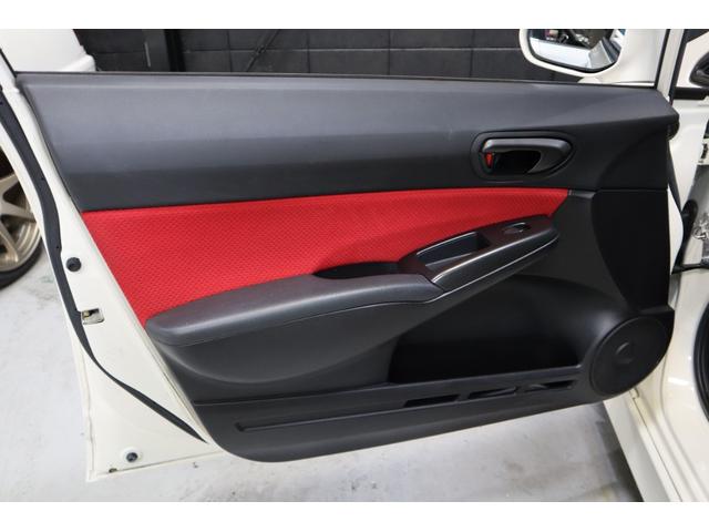 シビック タイプＲ　２．０　５ＭＴ　社外カーボンＧＴウイング　社外カーボンボンネット　ＦＥＥＬ’Ｓマフラー　ＢＬＩＴＺ車高調　ＷＥＤＳスポーツ１７ｉｎｃｈ　ＥＴＣ　ドラレコ（79枚目）