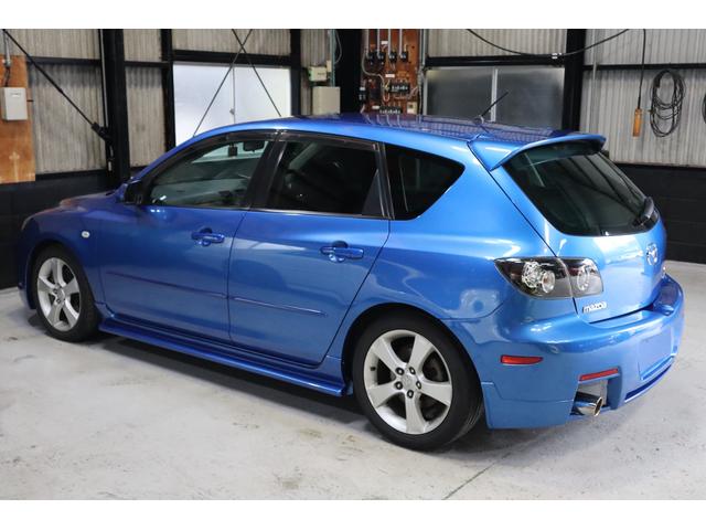 アクセラ ２３Ｓ　２．３　５ＭＴ　オートエクゼフルエアロ　マツダスピードマフラー　マツダスピードタワーバー　エアコン　ＥＴＣ　パワステ（32枚目）