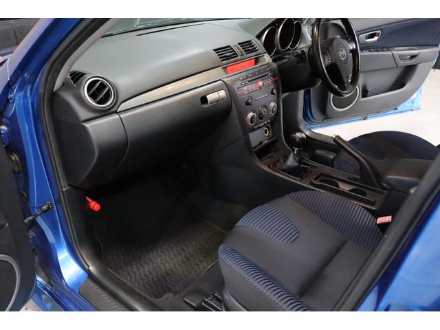 アクセラ ２３Ｓ　２．３　５ＭＴ　オートエクゼフルエアロ　マツダスピードマフラー　マツダスピードタワーバー　エアコン　ＥＴＣ　パワステ（59枚目）