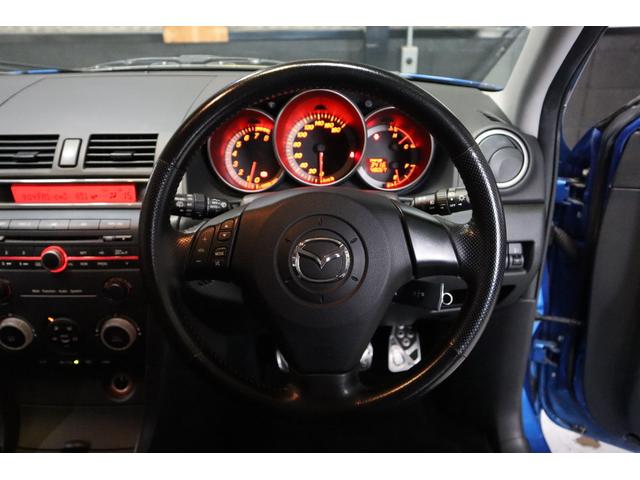 アクセラ ２３Ｓ　２．３　５ＭＴ　オートエクゼフルエアロ　マツダスピードマフラー　マツダスピードタワーバー　エアコン　ＥＴＣ　パワステ（62枚目）