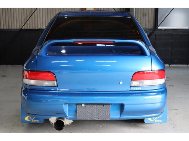インプレッサ ＷＲＸタイプＲＡ　リミテッド　５ＭＴ　１０００台限定車　シリアル番号２９１号車　サンヨーテクニカターボタイマー　ＥＴＣ　ＬＥＤヘッドライト　純正１６インチ　大型リアスポイラー　柿本改マフラー（29枚目）