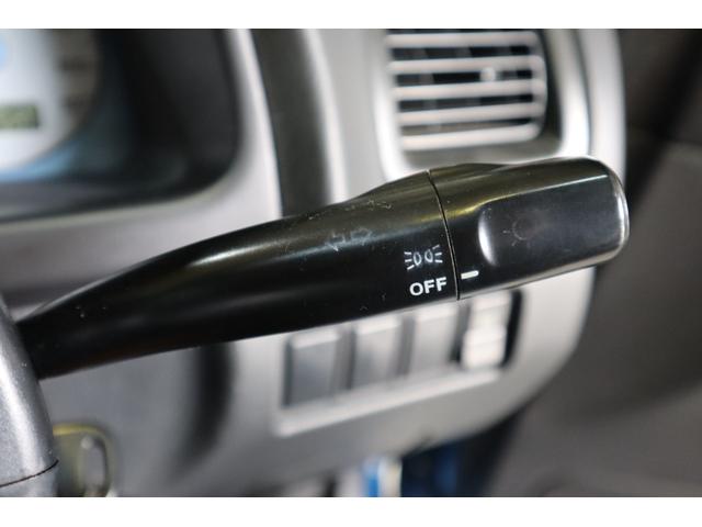 インプレッサ ＷＲＸタイプＲＡ　リミテッド　５ＭＴ　１０００台限定車　シリアル番号２９１号車　サンヨーテクニカターボタイマー　ＥＴＣ　ＬＥＤヘッドライト　純正１６インチ　大型リアスポイラー　柿本改マフラー（70枚目）