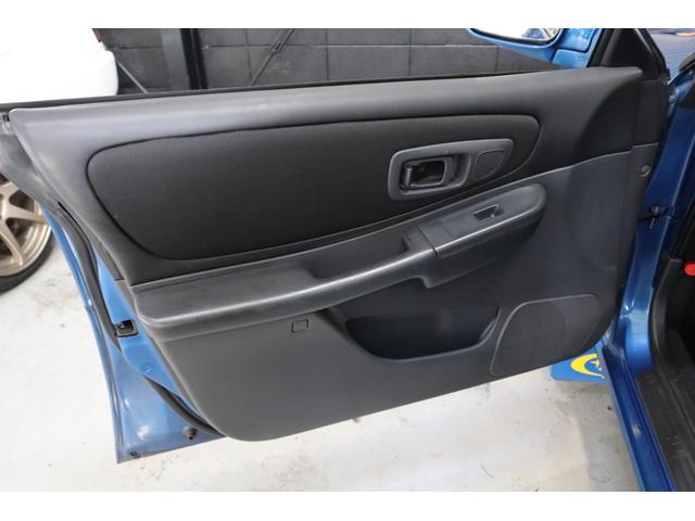 インプレッサ ＷＲＸタイプＲＡ　リミテッド　５ＭＴ　１０００台限定車　シリアル番号２９１号車　サンヨーテクニカターボタイマー　ＥＴＣ　ＬＥＤヘッドライト　純正１６インチ　大型リアスポイラー　柿本改マフラー（78枚目）