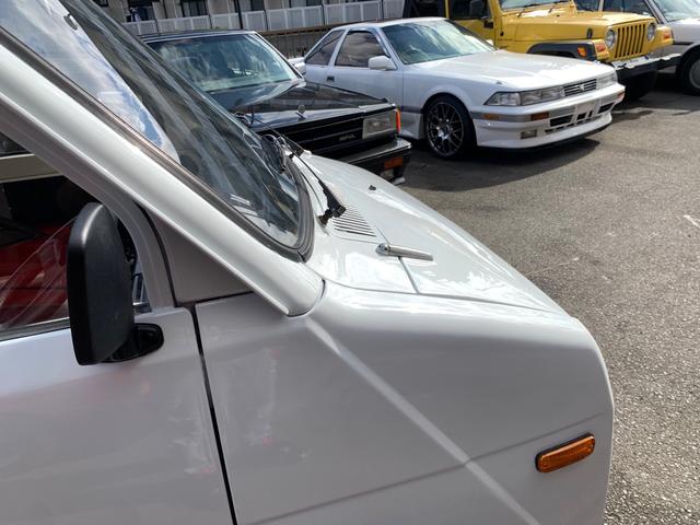 中古】 Famous スーパー・デラックス