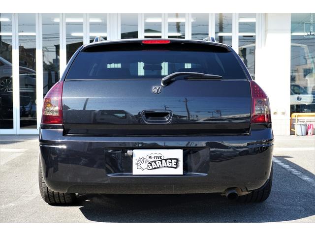 SXT 3.5L-V6 SXT 新車並行車 サンルーフ ロックフォードスピーカー ルーフレール HIDヘッドライト ローダウン KOKO KUTURE22インチAW レザーシート パワーシート(5枚目)