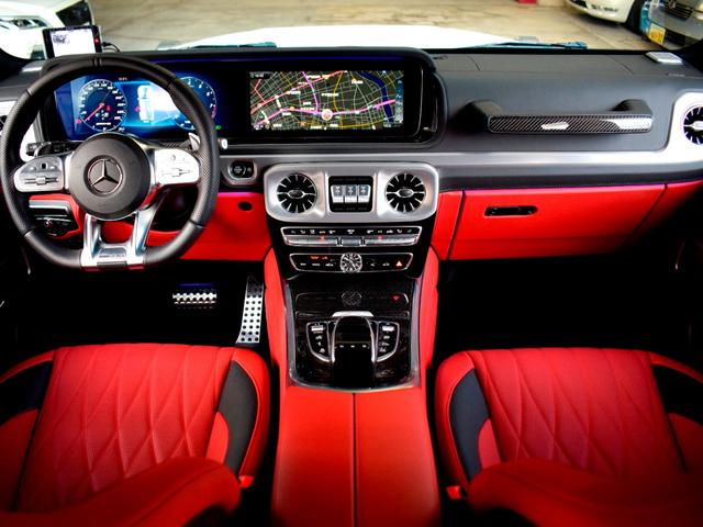 Ｇ６３　ＡＭＧレザーエクスクルーシブパッケージ　ＡＭＧ２２ＡＷ　ＢＲＡＢＵＳリップ　パワークラフトマフラー（純正あり）　レッドレザーエクスクルーシブ　スペアタイヤ背面カーボン　記録簿・スペアキー完備　禁煙(49枚目)