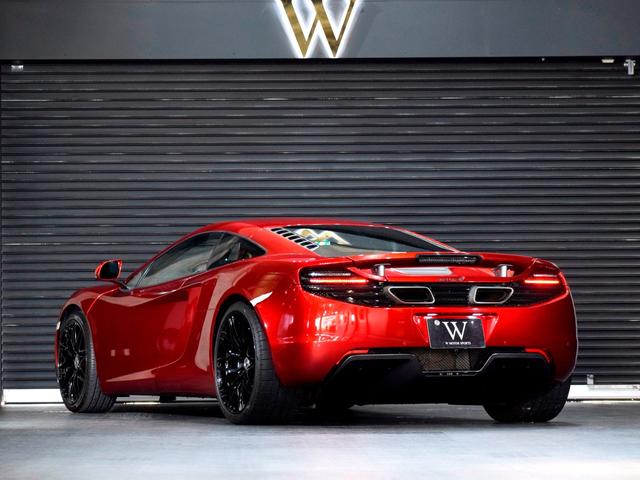 ＭＰ４－１２Ｃ ベースグレード　正規Ｄ車　スポーツエキゾースト　Ｆ１９ｉｎ＆Ｒ２０ｉｎＡＷ　Ｍｅｒｉｄｉａｎサウンド　純正ナビ　バックカメラ　Ｆ＆Ｒコーナーセンサー　ＥＴＣ　ドラレコ　ブラック＆レッド内装　ヴォルケーノレッド（7枚目）