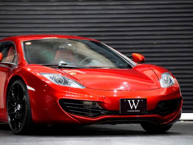 ＭＰ４－１２Ｃ ベースグレード　正規Ｄ車　スポーツエキゾースト　Ｆ１９ｉｎ＆Ｒ２０ｉｎＡＷ　Ｍｅｒｉｄｉａｎサウンド　純正ナビ　バックカメラ　Ｆ＆Ｒコーナーセンサー　ＥＴＣ　ドラレコ　ブラック＆レッド内装　ヴォルケーノレッド（17枚目）
