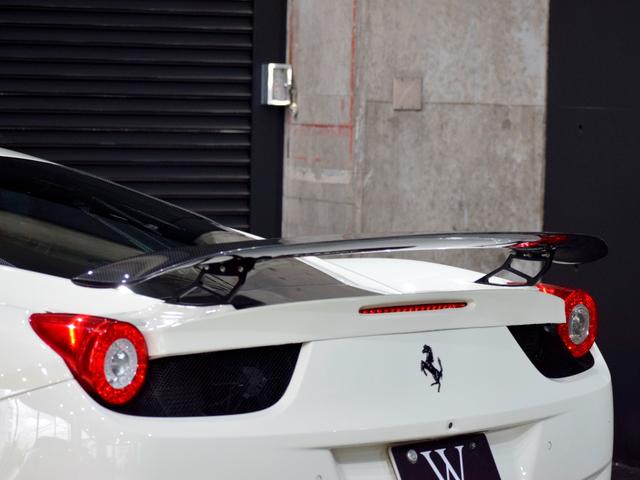 ４５８イタリア ベースグレード　２０１３年モデル　ＬＥＤカーボンステリング　ＲＯＷＥＮマフラー　Ｒｏｍａｎｏ２０ｉｎＡＷ　ＡｕｔｏＶｅｌｏｃｅリアパネル＆スポイラー　電動レザーシート　バックカメラ　コーナーセンサ　禁煙（31枚目）