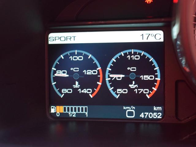 ４５８イタリア ベースグレード　２０１３年モデル　ＬＥＤカーボンステリング　ＲＯＷＥＮマフラー　Ｒｏｍａｎｏ２０ｉｎＡＷ　ＡｕｔｏＶｅｌｏｃｅリアパネル＆スポイラー　電動レザーシート　バックカメラ　コーナーセンサ　禁煙（58枚目）