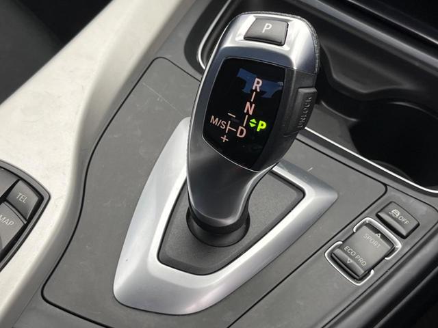 320i 純正ナビ バックカメラ Bluetooth パワーシート コンフォートアクセス HIDヘッドランプ フロントフォグランプ デュアルオートエアコン CD DVD ETC 禁煙車(11枚目)