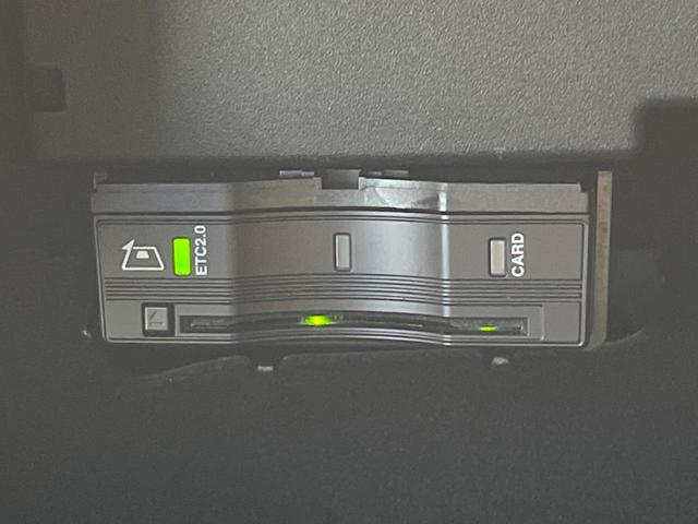 B180 AMGライン パノラミックスライディングルーフ AMGレザーエクスクルーシブPKG アドバンスドPKG ナビゲーションPKG 純正HDDナビ 360°カメラ パワーバックドア ワンオーナー 禁煙車(63枚目)