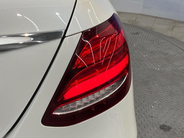 E250 アバンギャルド スポーツ レザーPKG ブルメスターサラウンド ナッパ革シート 全席シートヒーター パワートランクリッド ヘッドアップディスプレイ マルチビームLEDヘッド 純正19インチAW 禁煙車(32枚目)
