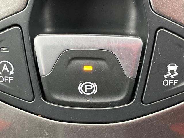 リミテッド 前面衝突警報 アダプティブクルーズコントロール 黒革 LEDヘッドランプ 純正ナビ AppleCarPlay AndroidAuto フルセグTV シートヒーター パワーシート 1オーナー 禁煙車(58枚目)