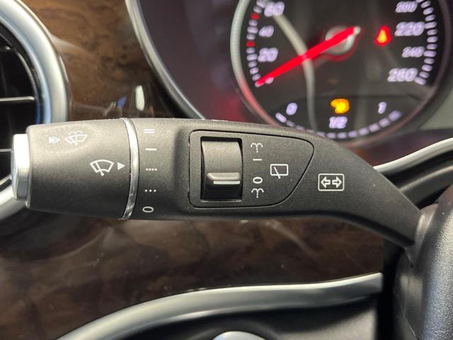 V260 ロング 特別仕様車 250台限定 レーダーセーフティPKG 革シート 純正ナビ Bluetooth 全周囲カメラ フルセグTV シートヒーター パワーバックドア LEDヘッド 禁煙車(53枚目)