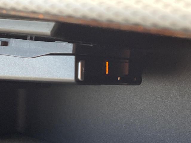 B180 レーダーセーフティPKG ベーシックPKG 純正ナビ バックカメラ フルセグTV レーダークルーズコントロール シートヒーター メモリー付パワーシート LEDヘッドランプ キーレスゴー ETC 禁煙車(62枚目)