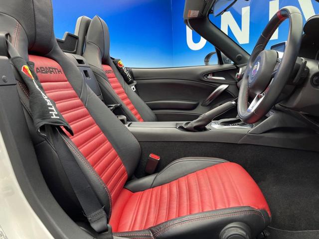 ベースグレード ツートン革シート シートヒーター 純正ナビ バックカメラ フルセグTV Bluetooth LEDヘッドランプ クルーズコントロール スマートキー 純正17インチAW 1オーナー 禁煙車(10枚目)