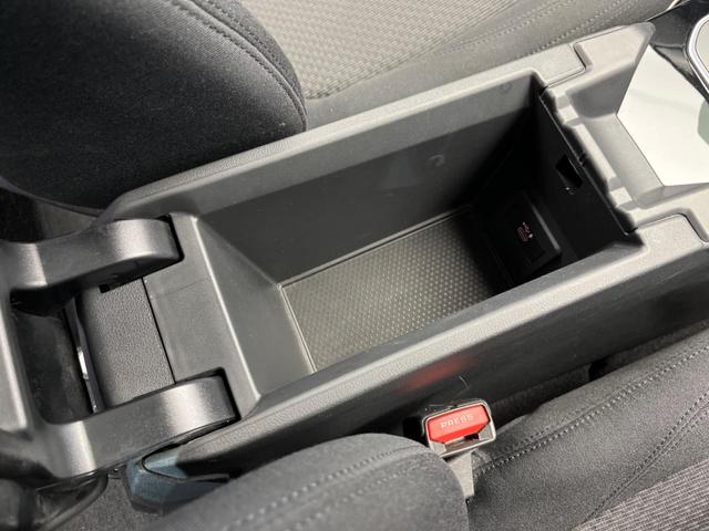 118d プレイ エディションジョイ+ コンフォートPKG iDriveナビパッケージ アクティブクルーズコントロール 純正HDDナビ bluetooth レーンキープアシスト 電動リアゲート LEDヘッドライト 1オーナー 禁煙車(60枚目)