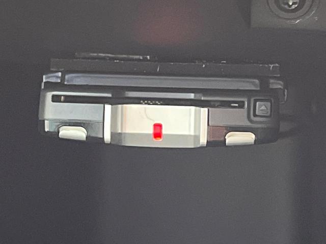 インテンス クルーズコントロール LEDヘッドライト オートライト クリアランスソナー アイドリングストップ bluetooth USB端子 オートエアコン ETC 純正15インチAW 禁煙車(7枚目)