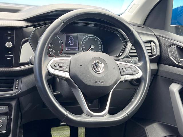 Ｔ－クロス ＴＳＩ　１ｓｔ　特別仕様車　ＡＰＰＬＥＣＡＲＰＬＡＹ　アダプティブクルーズコントロール　デュアルオートエアコン　ＬＥＤヘッドランプ　ワイヤレスチャージング　スマートエントリー　純正ナビ　禁煙車　ワンオーナー（11枚目）