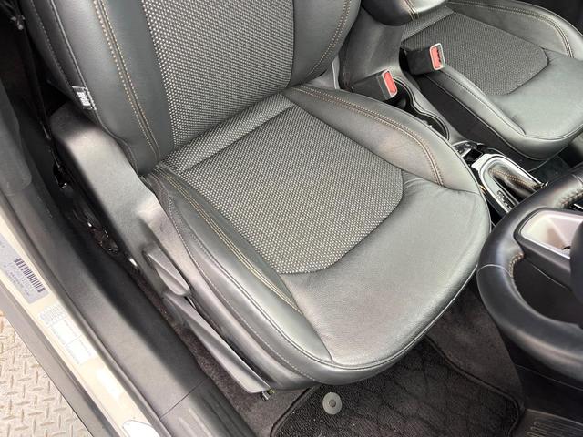 ジープ・コンパス リミテッド　純正ナビ　ＡｐｐｌｅＣａｒＰｌａｙ　バックカメラ　シートヒーター　アダプティブクルーズコントロール　ブラインドスポットアシスト　純正１８インチアルミホイール　スマートキー　オートエアコン　オートライト（44枚目）