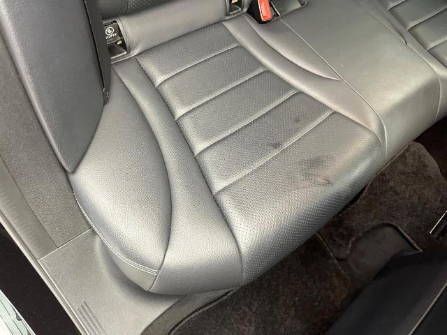 Ｃクラスステーションワゴン Ｃ２００ステーションワゴンアバンギャルドＡＭＧライン　レーダーセーフティＰＫＧ　ＡＰＰＬＥＣＡＲＰＬＡＹ　合皮シート　前席シートヒーター　前席パワーシート　電動リアゲート　プライバシーガラス　ハイビームアシスト　エアサスペンション　地デジＴＶ　禁煙車（43枚目）