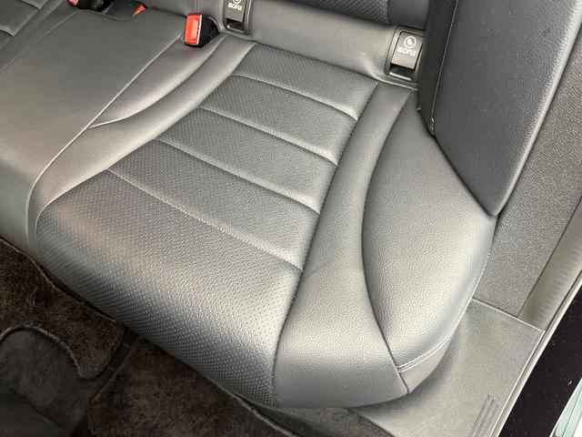 Ｃクラスステーションワゴン Ｃ２００ステーションワゴンアバンギャルドＡＭＧライン　レーダーセーフティＰＫＧ　ＡＰＰＬＥＣＡＲＰＬＡＹ　合皮シート　前席シートヒーター　前席パワーシート　電動リアゲート　プライバシーガラス　ハイビームアシスト　エアサスペンション　地デジＴＶ　禁煙車（44枚目）