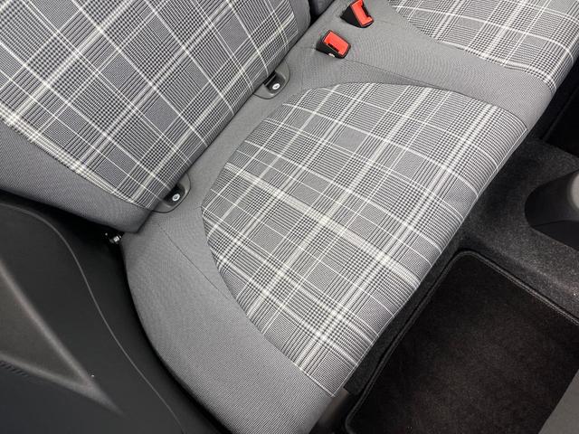 ５００ １．２　ポップ　後期　ＡＰＰＬＥＣＡＲＰＬＡＹ　Ｂｌｕｅｔｏｏｔｈ　ＵＳＢ　ＥＴＣ　キーレスエントリー　上部アイボリー下部グレンチェックファブリックシート　アイボリー革巻きステアリングホイール　禁煙車（45枚目）