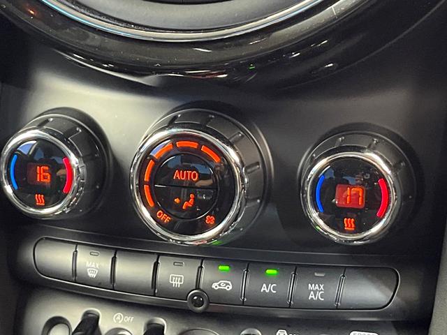ＭＩＮＩ クーパーＳ　３ＨＤ　６ＭＴ　スポーツドライビングパッケージ　ペッパーパッケージ　リアビューカメラ　アダプティブクルーズコントロール　レーンアシスト　クリアランスソナー　ＬＥＤヘッドランプ　オートライト　純正ナビ（7枚目）