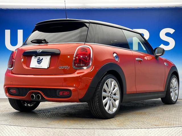 ＭＩＮＩ クーパーＳ　３ＨＤ　６ＭＴ　スポーツドライビングパッケージ　ペッパーパッケージ　リアビューカメラ　アダプティブクルーズコントロール　レーンアシスト　クリアランスソナー　ＬＥＤヘッドランプ　オートライト　純正ナビ（26枚目）