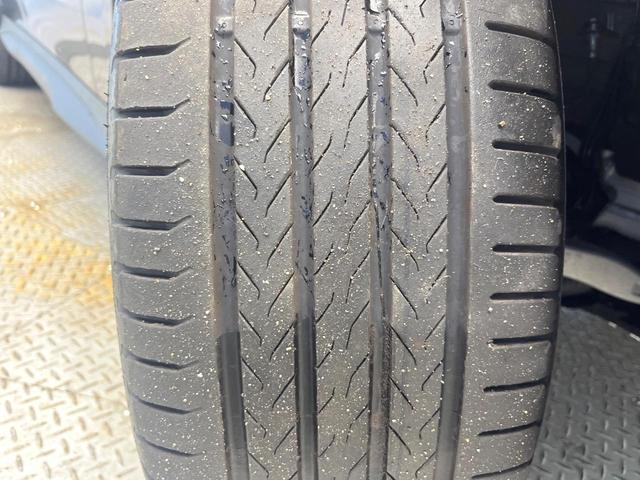 GLC GLC220d 4MクペドライバズP+AMGラインP サンルーフ レーダーセーフティパッケージ 1オーナー 合皮シート 前席パワーシート 全席シートヒーター スポーティエンジンサウンド 全周囲カメラ キーレスゴー エアサスペンション LEDヘッド 禁煙車(31枚目)