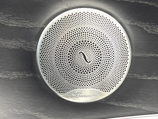 Eクラス E200 アバンギャルド スポーツ レザーエクスクルーシブPKG ヘッドアップディスプレイ 全周囲カメラ パーキングパイロット アダプティブハイビームアシストプラス シートヒーター パワーシート 純正19インチアルミホイール 禁煙車(7枚目)