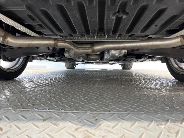 Eクラス E200 アバンギャルド スポーツ レザーエクスクルーシブPKG ヘッドアップディスプレイ 全周囲カメラ パーキングパイロット アダプティブハイビームアシストプラス シートヒーター パワーシート 純正19インチアルミホイール 禁煙車(42枚目)