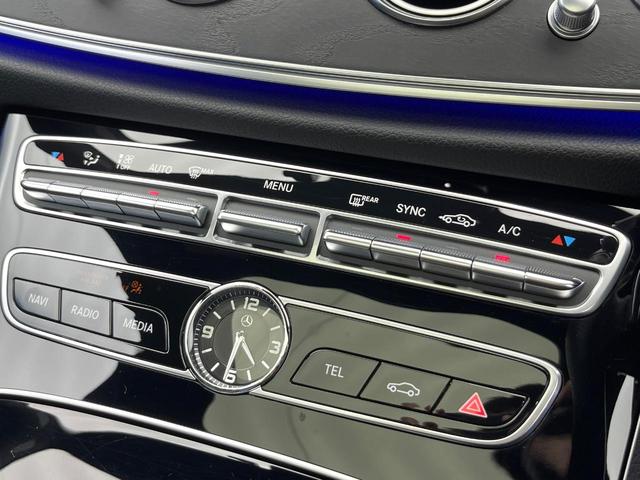 Eクラス E200 アバンギャルド スポーツ レザーエクスクルーシブPKG ヘッドアップディスプレイ 全周囲カメラ パーキングパイロット アダプティブハイビームアシストプラス シートヒーター パワーシート 純正19インチアルミホイール 禁煙車(63枚目)