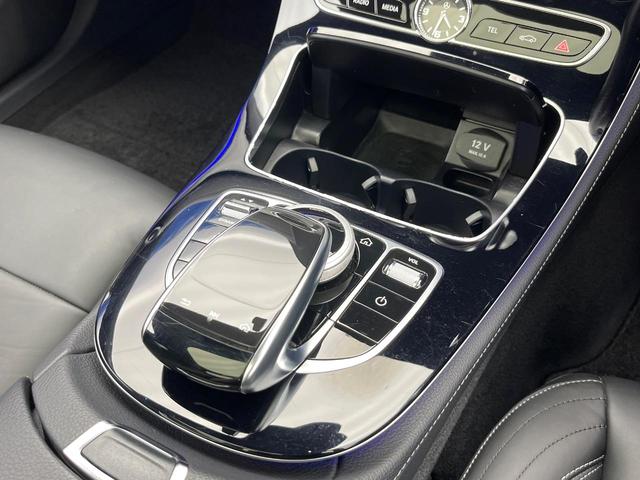 Eクラス E200 アバンギャルド スポーツ レザーエクスクルーシブPKG ヘッドアップディスプレイ 全周囲カメラ パーキングパイロット アダプティブハイビームアシストプラス シートヒーター パワーシート 純正19インチアルミホイール 禁煙車(65枚目)