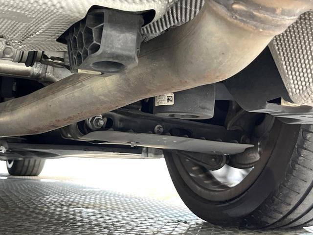 5シリーズ 523d Mスポーツ ハイラインパッケージ ワンオーナー ハイラインPKG ヘッドアップディスプレイ 革シート 全席シートヒーター 前席パワーシート パドルシフト 電動リアゲート Mスポーツサスペンション オートハイビーム 電動チルト 禁煙車(34枚目)