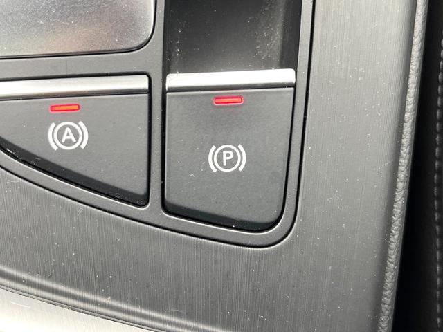 Ａ４アバント ２．０ＴＦＳＩ　セーフティＰＫＧ　マトリックスＬＥＤＰＫＧ　バーチャルコックピット　パノラマサンルーフ　アクティブクルーズ　前席パワーシート　シートヒーター　パワーバックドア　純正１８インチアルミ　禁煙車（65枚目）
