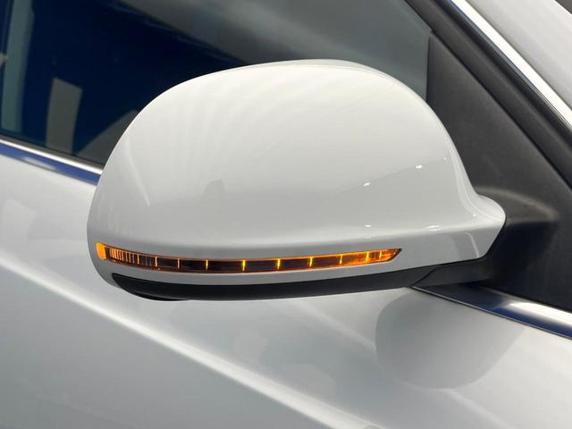 Ｑ３ ２．０ＴＦＳＩクワトロ１８０ＰＳ　後期　４ＷＤ　パワーバックドア　プライバシーガラス　電動リアゲート　前席パワーシート　ＨＩＤヘッドランプ　純正１７インチアルミ　オートライト　バックカメラ　Ｂｌｕｅｔｏｏｔｈ再生　禁煙車（24枚目）