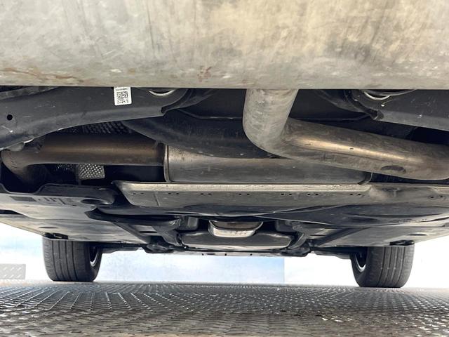 ゴルフトゥーラン ＴＳＩ　ハイライン　テクノロジーパッケージ　アダプティブクルーズコントロール　衝突被害軽減システム　レーンアシスト　クリアランスソナー　ダブルエアコン　純正ナビ　バックカメラ　ＬＥＤヘッドランプ　オートライト　禁煙車（22枚目）