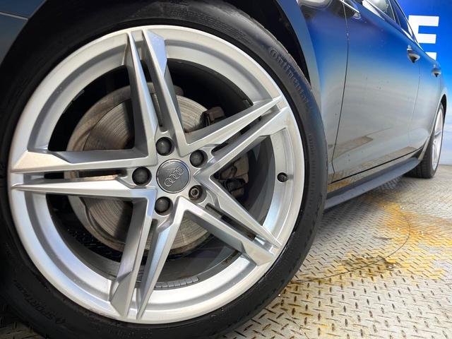 Ａ５スポーツバック ４０ＴＦＳＩスポーツ　マトリクスＬＥＤヘッドライトパッケージ　ラグジュアリーパッケージ　アシスタンスパッケージ　全席シートヒーター　プライバシーガラス　アダプティブクルーズコントロール　ダブルエアコン　電動リアゲート（15枚目）