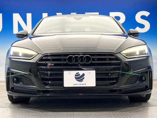 Ａ５スポーツバック ４０ＴＦＳＩスポーツ　マトリクスＬＥＤヘッドライトパッケージ　ラグジュアリーパッケージ　アシスタンスパッケージ　全席シートヒーター　プライバシーガラス　アダプティブクルーズコントロール　ダブルエアコン　電動リアゲート（16枚目）