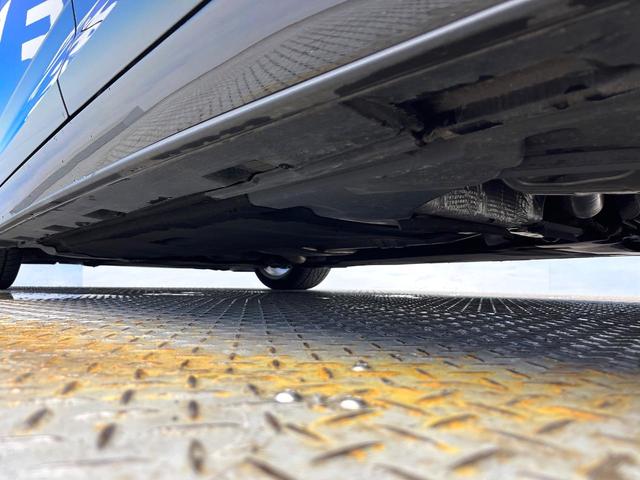 Ａ５スポーツバック ４０ＴＦＳＩスポーツ　マトリクスＬＥＤヘッドライトパッケージ　ラグジュアリーパッケージ　アシスタンスパッケージ　全席シートヒーター　プライバシーガラス　アダプティブクルーズコントロール　ダブルエアコン　電動リアゲート（23枚目）