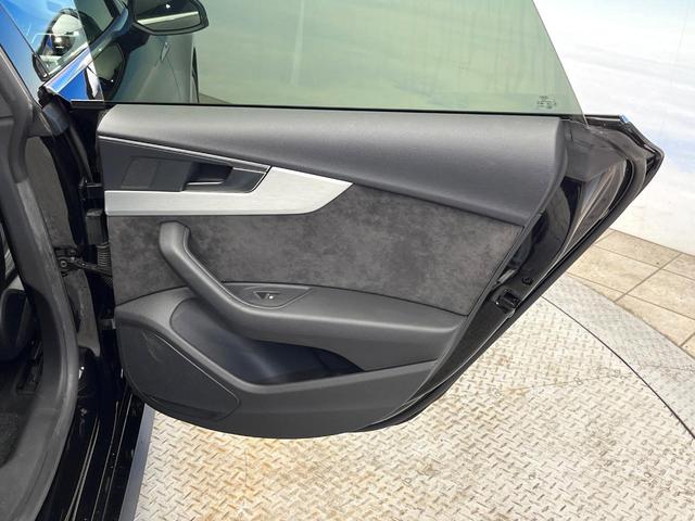 Ａ５スポーツバック ４０ＴＦＳＩスポーツ　マトリクスＬＥＤヘッドライトパッケージ　ラグジュアリーパッケージ　アシスタンスパッケージ　全席シートヒーター　プライバシーガラス　アダプティブクルーズコントロール　ダブルエアコン　電動リアゲート（42枚目）